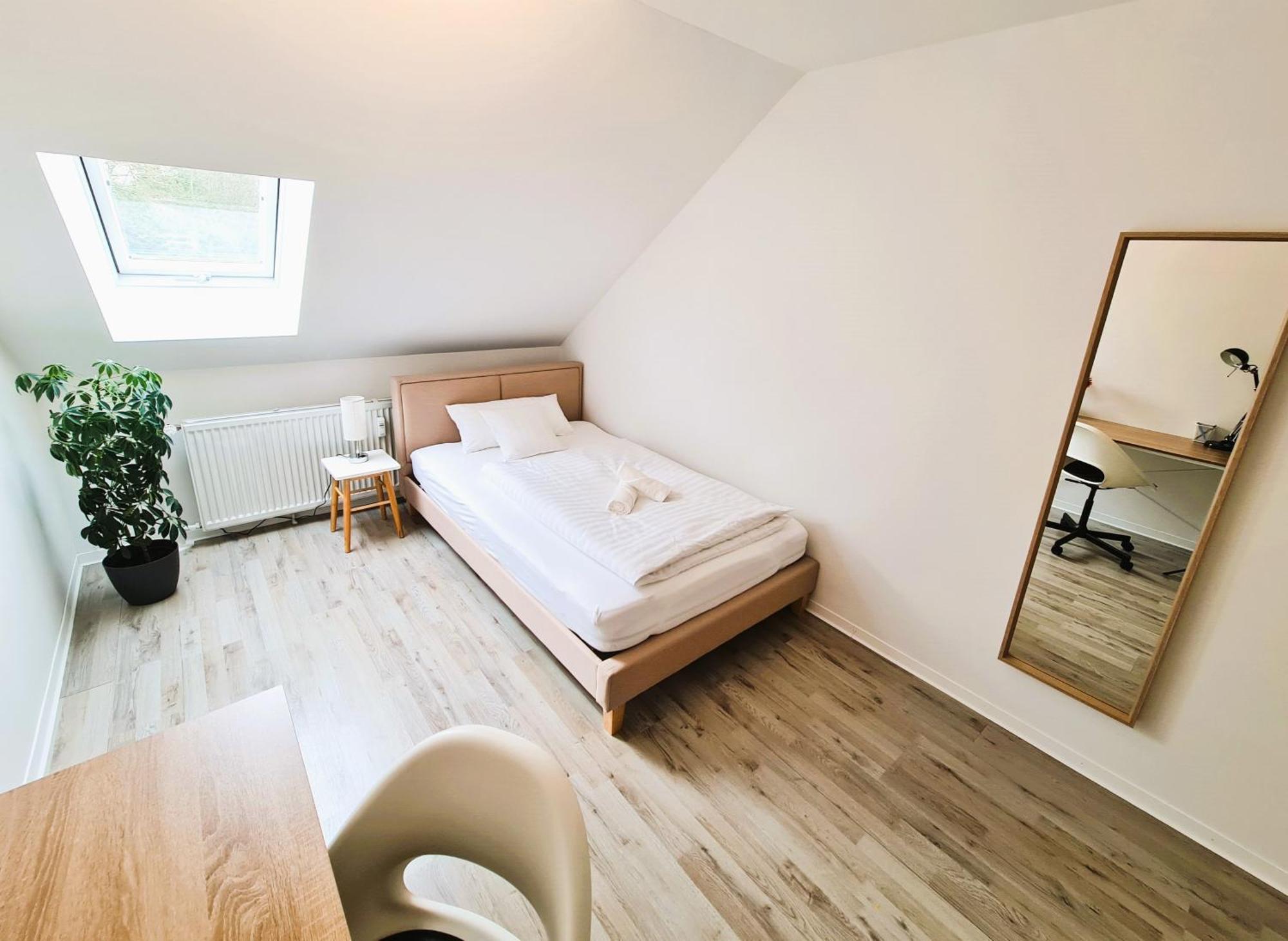 Apartment Naehe Airbus Manching Eksteriør bilde